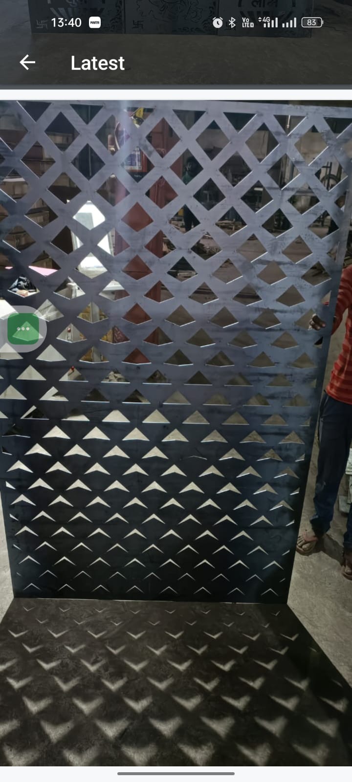 Geometric Triangle Pattern Jaali Screen